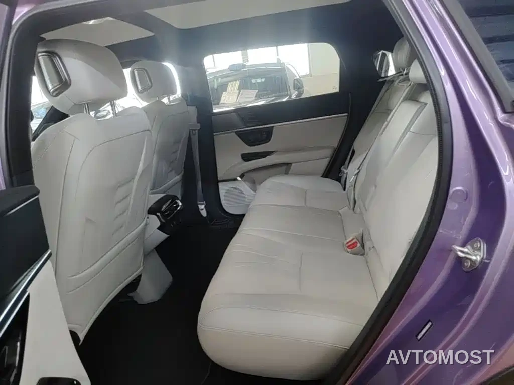 Honda GAC Honda P7 2025 AWD Long Range Max — фото 22