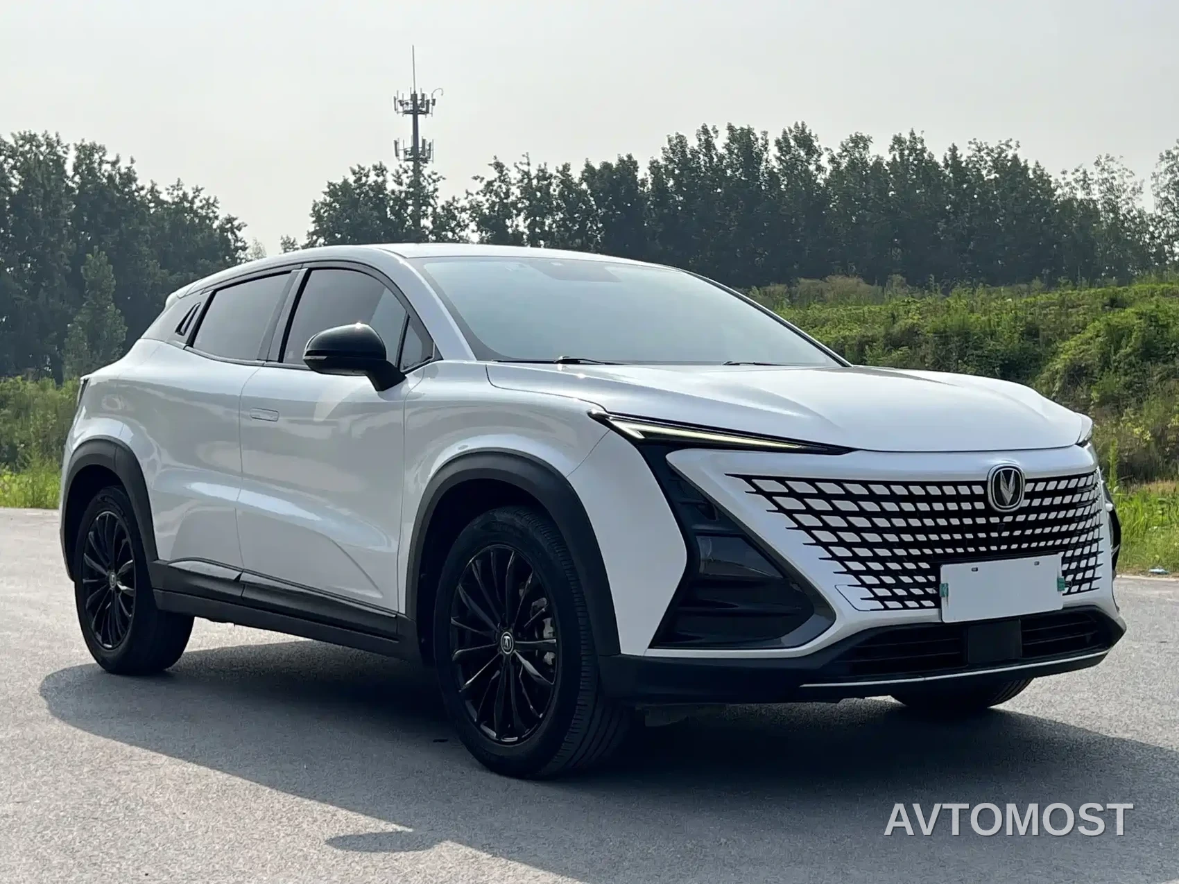 Changan UNI-T 2022 1.5T Excellence — фото 3