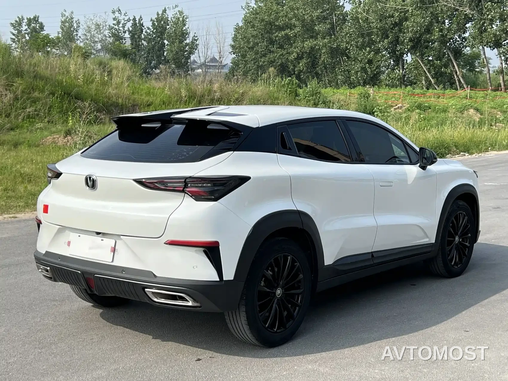 Changan UNI-T 2022 1.5T Excellence — фото 8