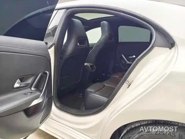 Mercedes-Benz CLA (Import) 2022 CLA 260 4MATIC — фото 4