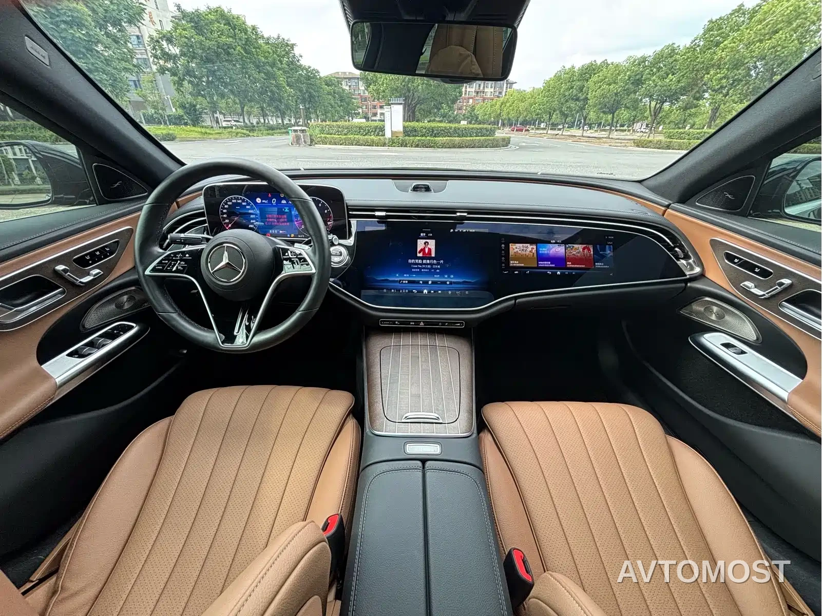 Mercedes-Benz E-Class 2024 Model E 300 L Luxury — фото 11