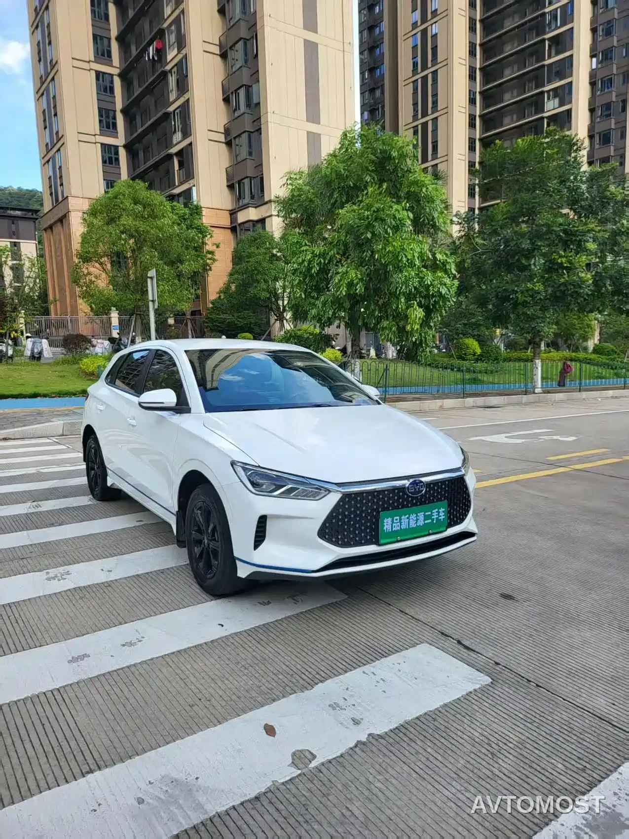 BYD e2 2021 Mobility Edition — фото 3