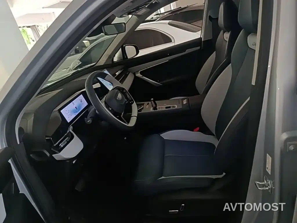 Geely Boyue L 2024 1.5TD DCT Premium Edition — фото 15