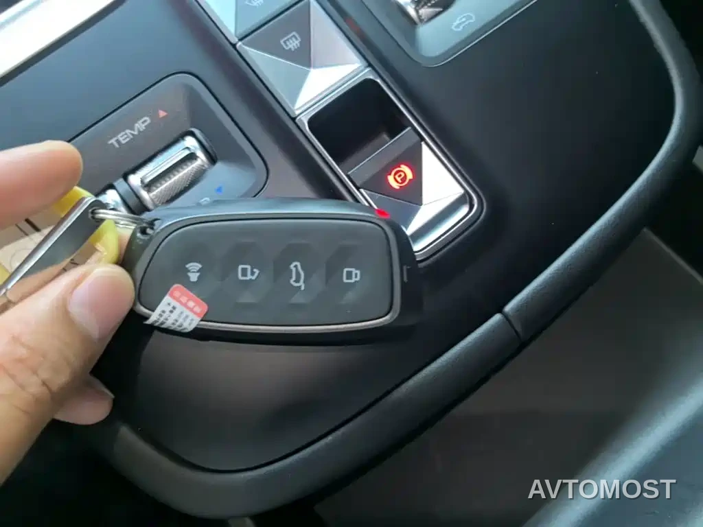 Haval Xiaolong MAX 2023 1.5L Hi4 105 4WD Smart Flagship — фото 7