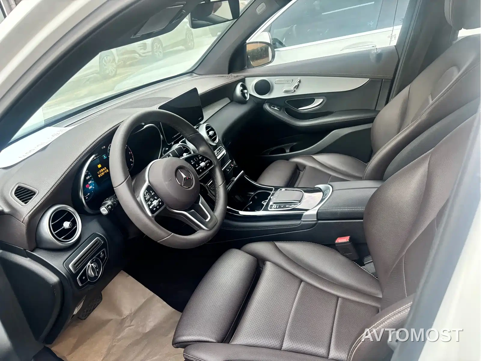 Mercedes-Benz GLC 2022 Facelift GLC 260 L 4MATIC Dynamic — фото 9
