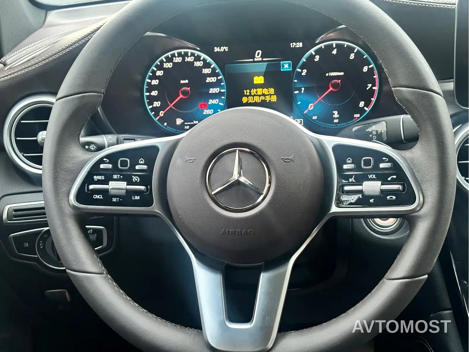 Mercedes-Benz GLC 2022 Facelift GLC 260 L 4MATIC Dynamic — фото 14