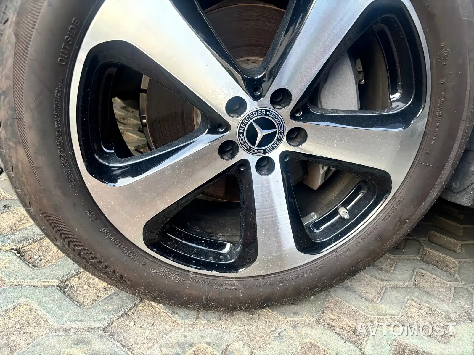Mercedes-Benz GLC 2022 Facelift GLC 260 L 4MATIC Dynamic — фото 22