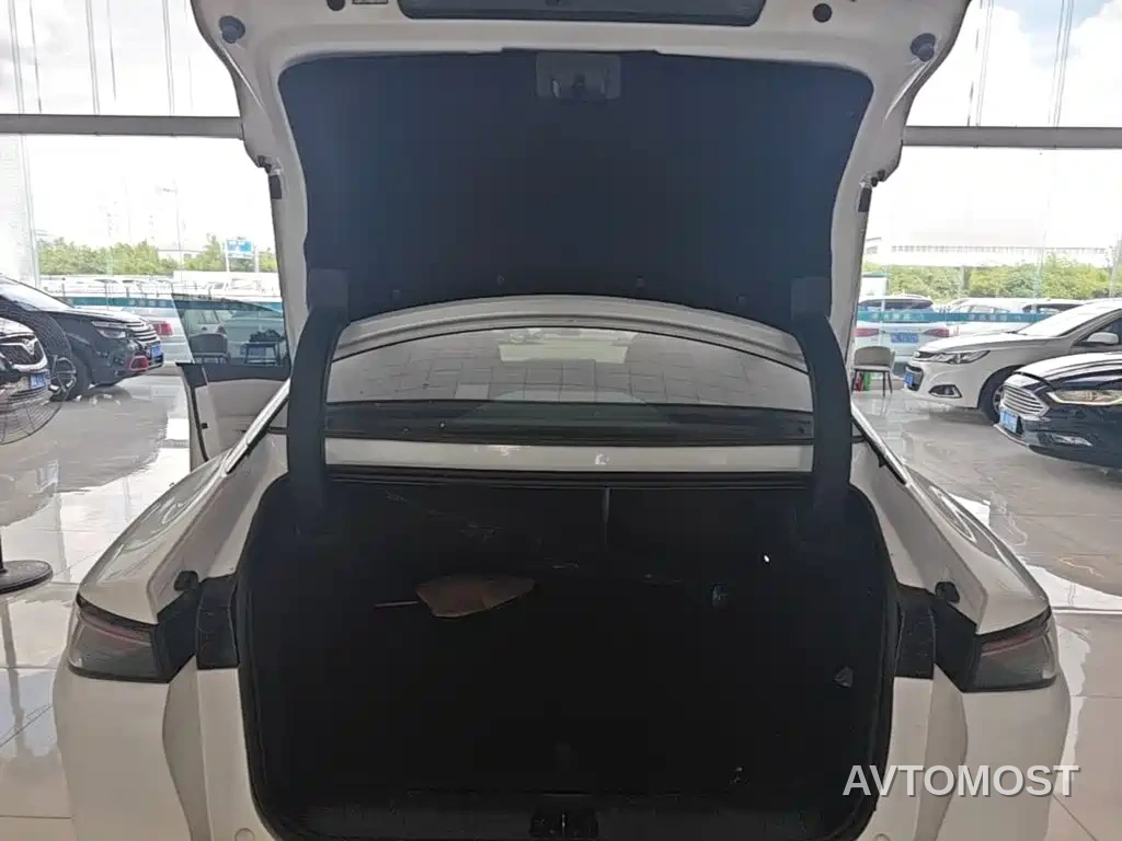 Arcfox Alpha S5 2024 560PRO 185kW — фото 12