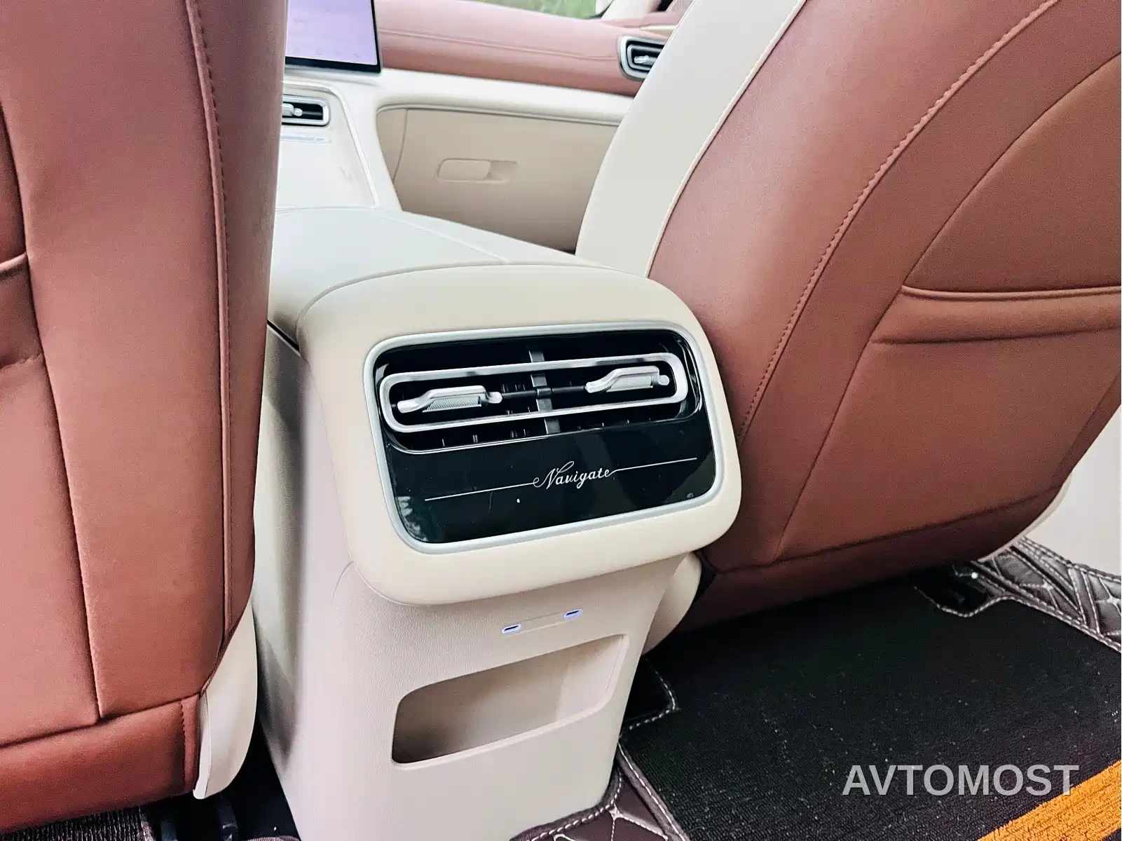 Chery Fengyun A9L 2025 Model 260 Extended Range Premium Edition — фото 15