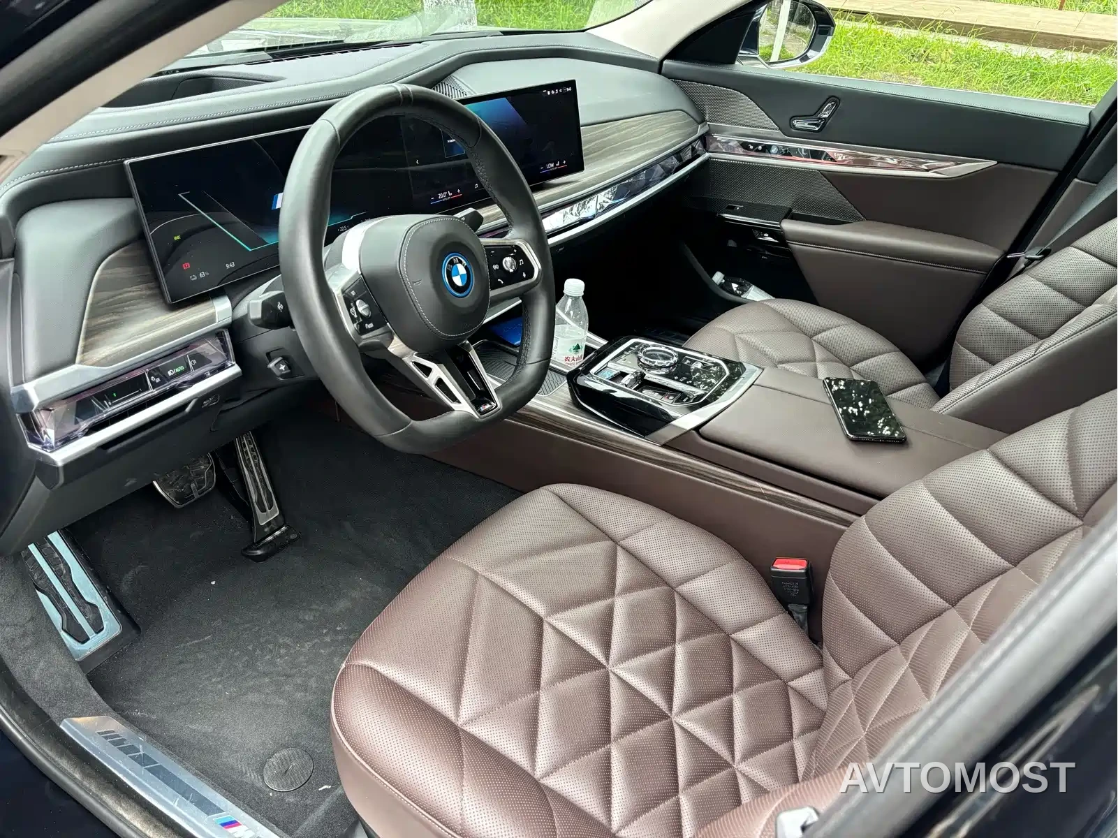 BMW i7 2023 eDrive50L Leading M Sport Package — фото 3