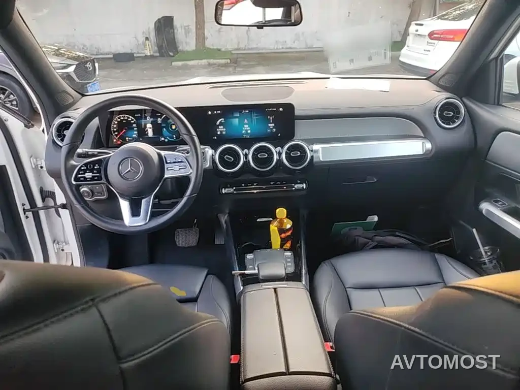 Mercedes-Benz GLB 2023 GLB 200 Dynamic — фото 10