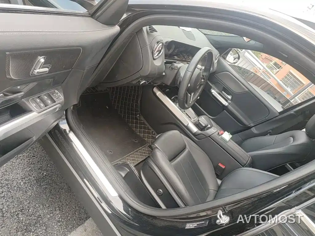 Mercedes-Benz GLB 2022 Facelift II GLB 200 Dynamic — фото 11