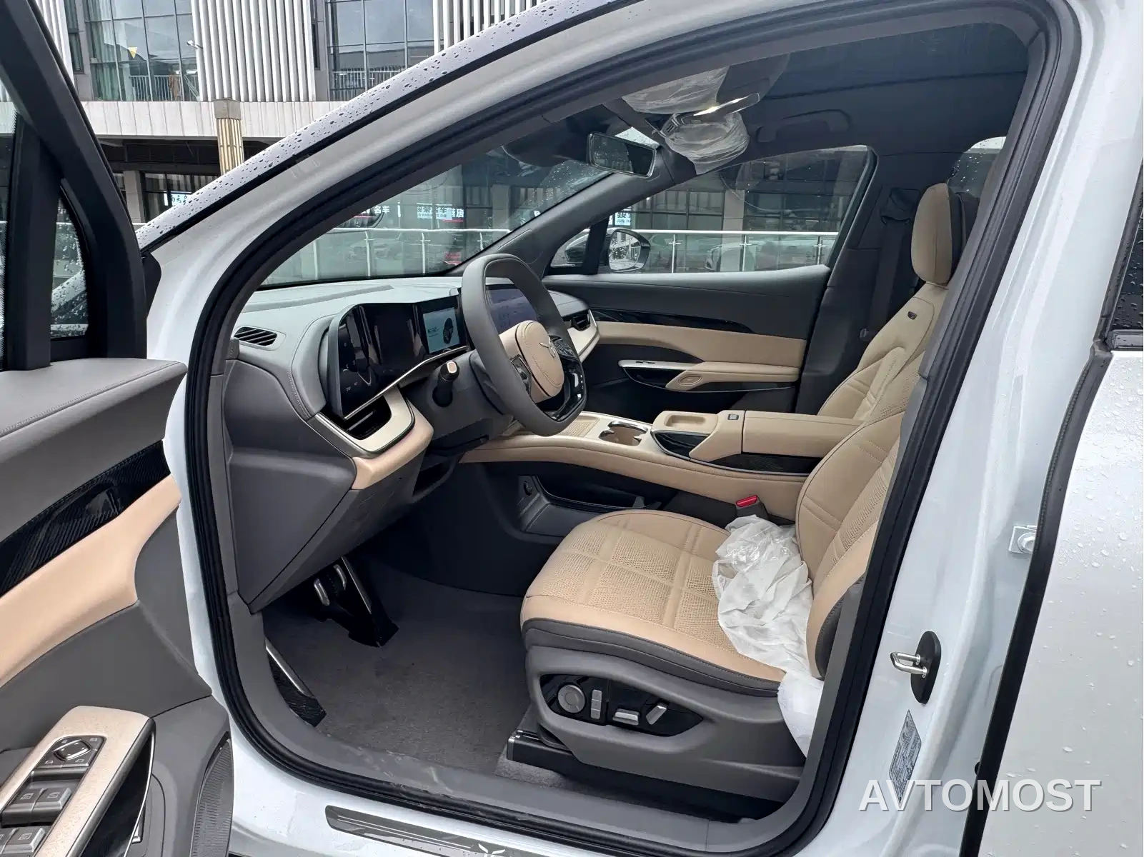 Hongqi Tian Gong 08 2025 605 Pioneer Edition — фото 5