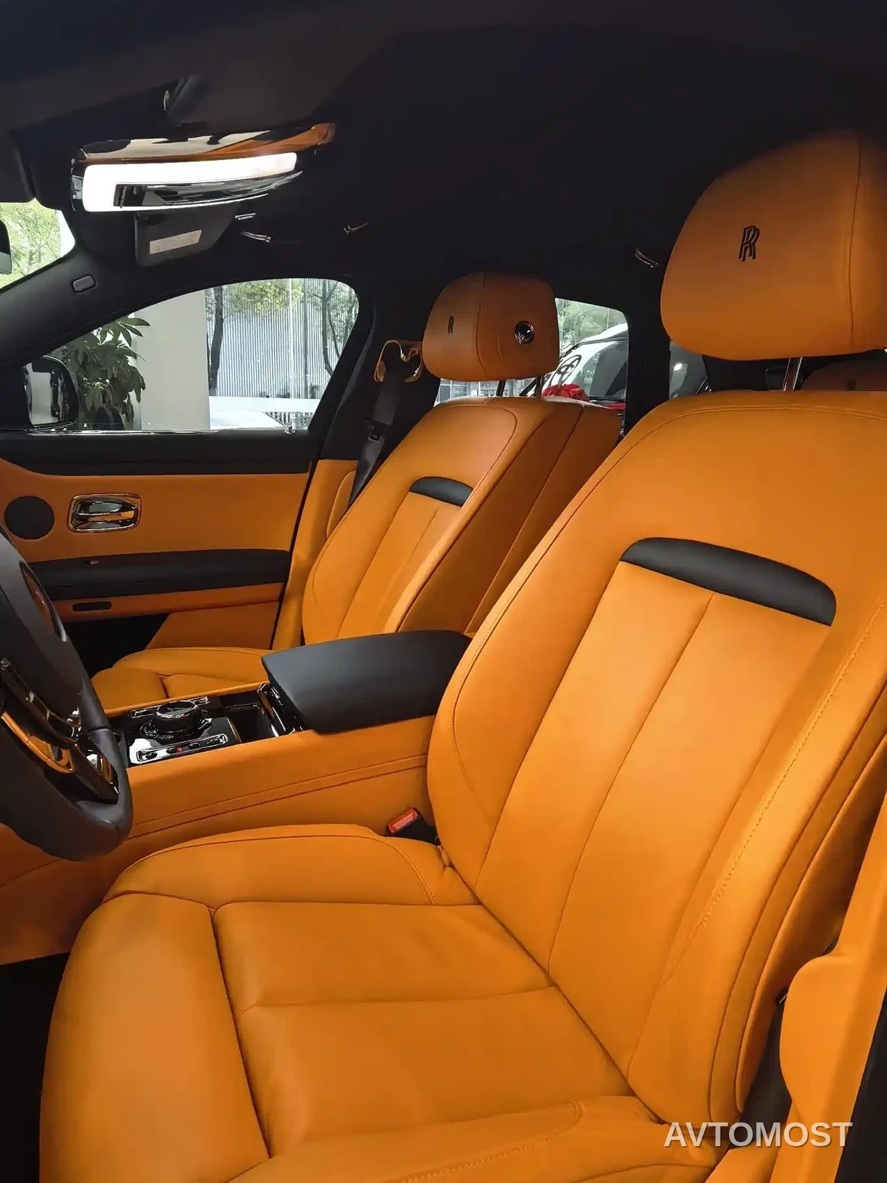 Rolls-Royce Ghost 2024 6.7T Standard Wheelbase — фото 6