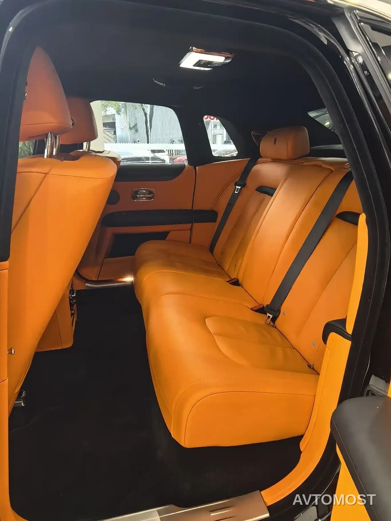 Rolls-Royce Ghost 2024 6.7T Standard Wheelbase — фото 7