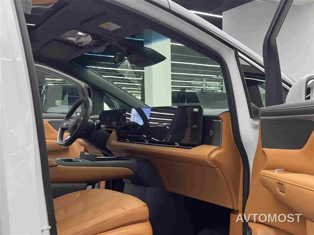 Buick Zhijing Shijia 2026 Model PHEV Base Version — фото 9