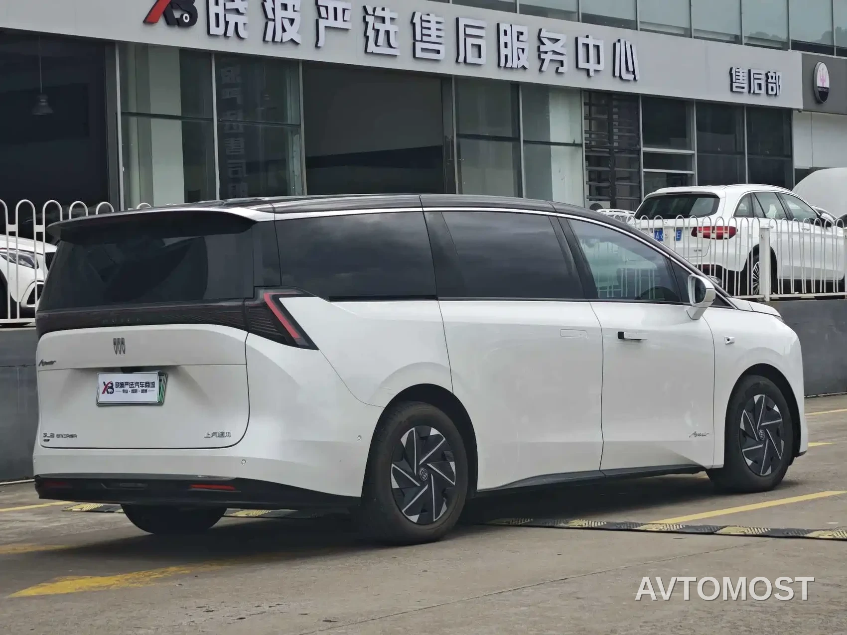 Buick Zhijing Shijia 2026 AWD Base Model — фото 6