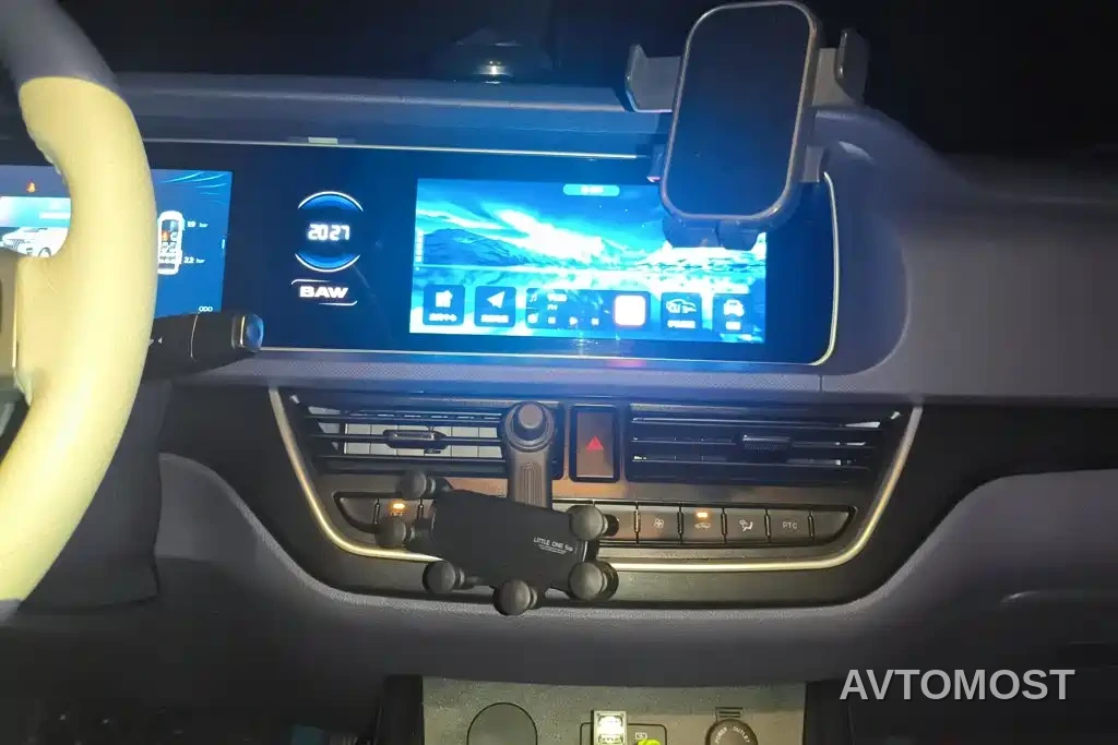 BAW (Beijing Automobile Works) Ruisheng Ace M7 EV — фото 13