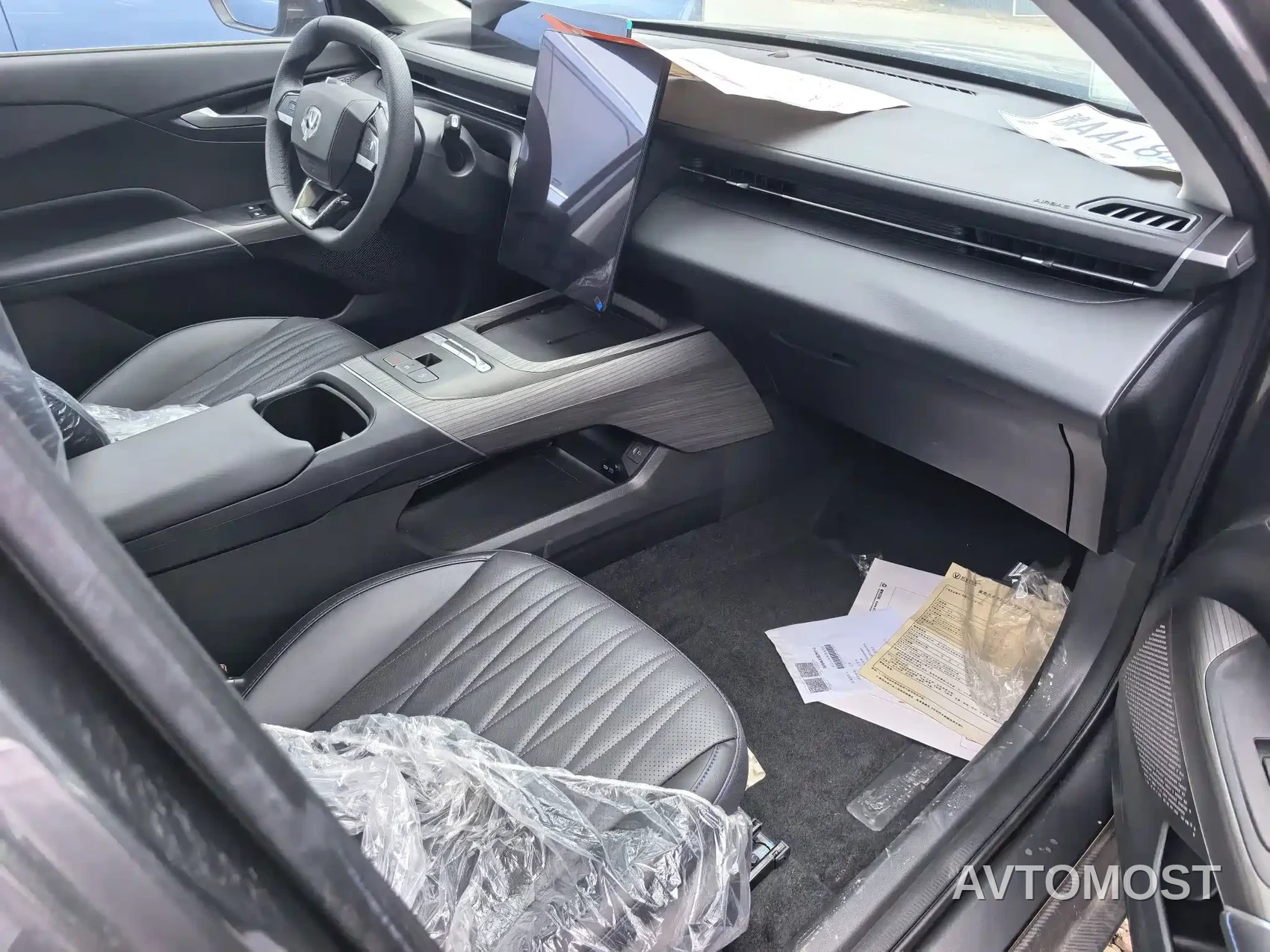 Changan Eado PHEV 2025 Smart New Blue Whale 145KM High-Performance Edition — фото 9