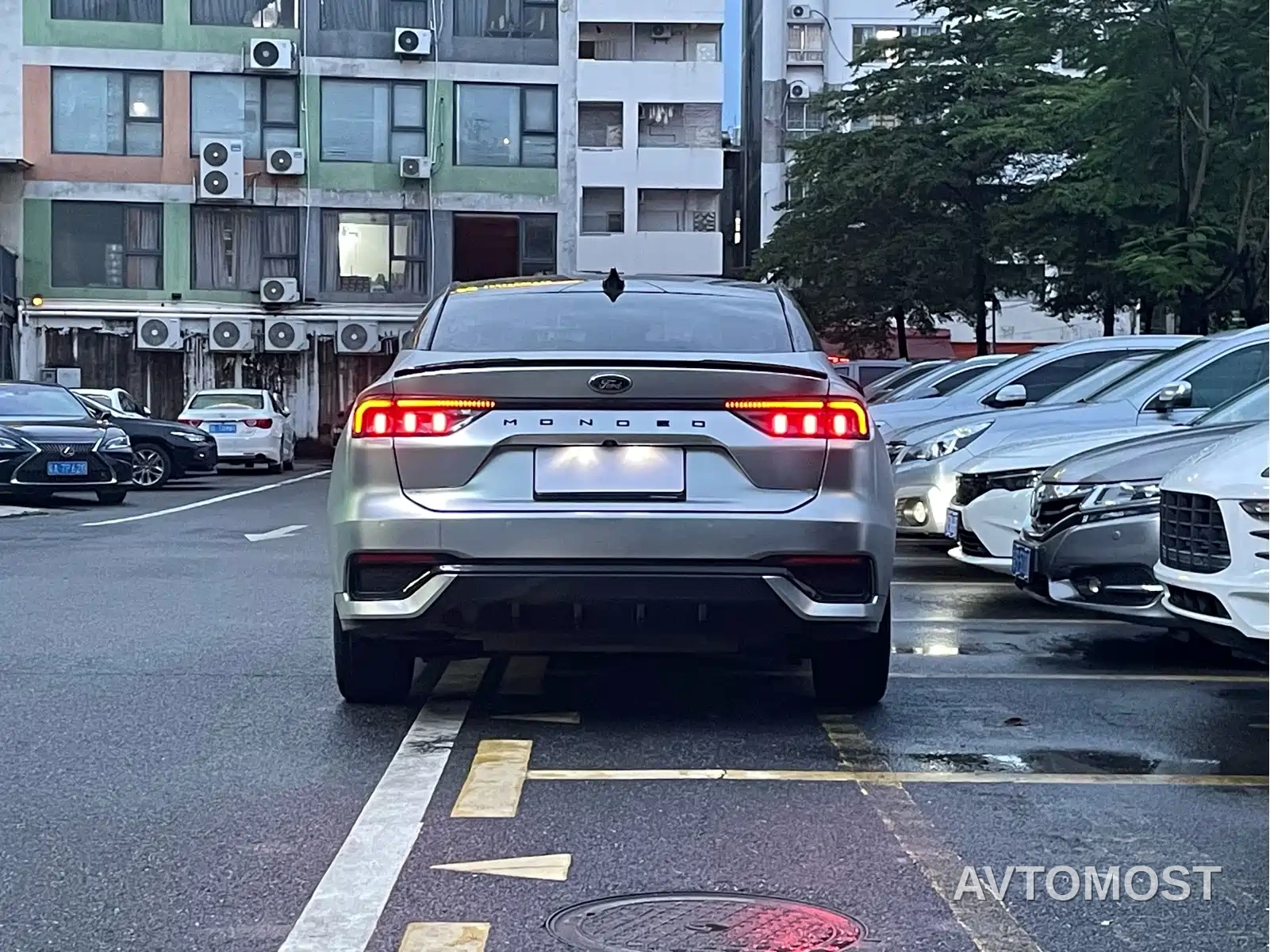 Ford Mondeo 2022 Facelift EcoBoost 245 ST-Line — фото 4