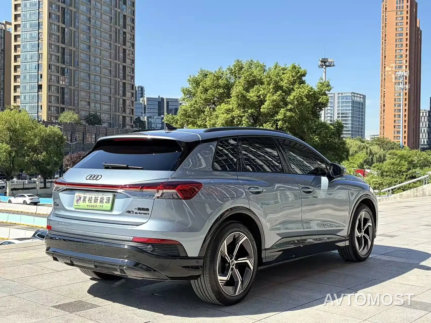 Audi Q4 e-tron 2022 40 e-tron Creation Edition — фото 3