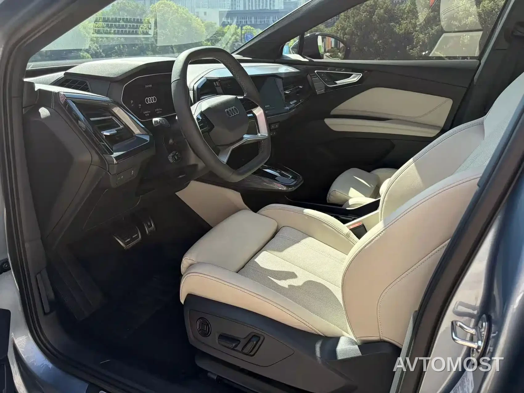 Audi Q4 e-tron 2022 40 e-tron Creation Edition — фото 8