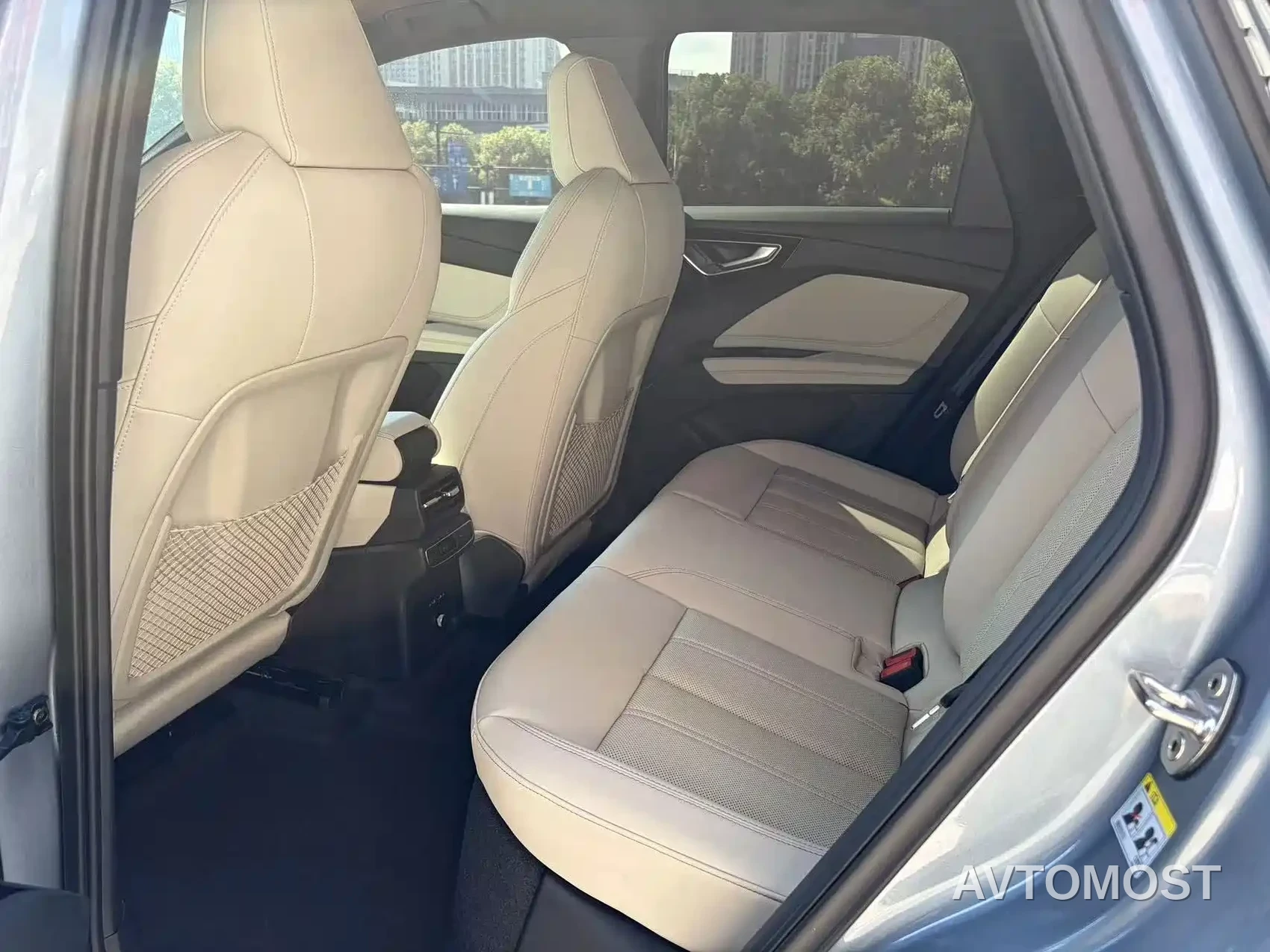 Audi Q4 e-tron 2022 40 e-tron Creation Edition — фото 10