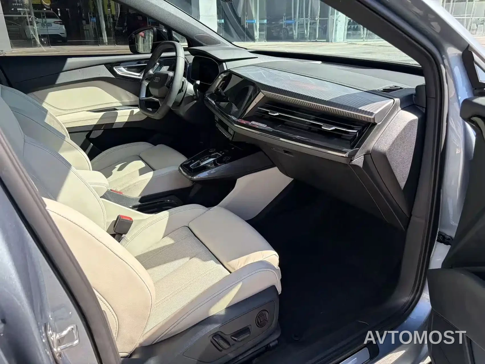 Audi Q4 e-tron 2022 40 e-tron Creation Edition — фото 13
