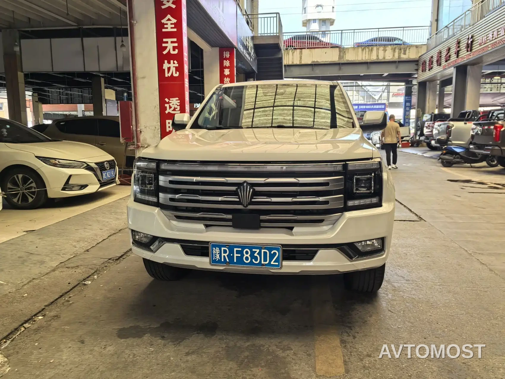 Jiangling Dadao 2023 Light Chaser 2.3T Diesel Auto 4WD Standard Wheelbase Luxury Edition — фото 2
