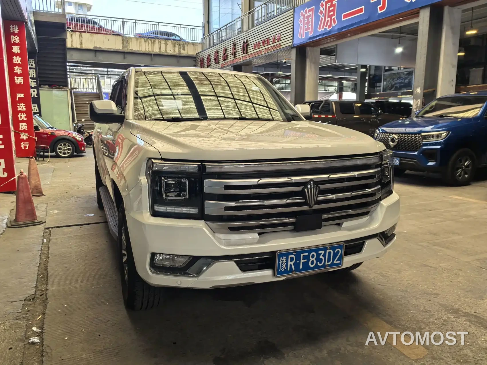 Jiangling Dadao 2023 Light Chaser 2.3T Diesel Auto 4WD Standard Wheelbase Luxury Edition — фото 3
