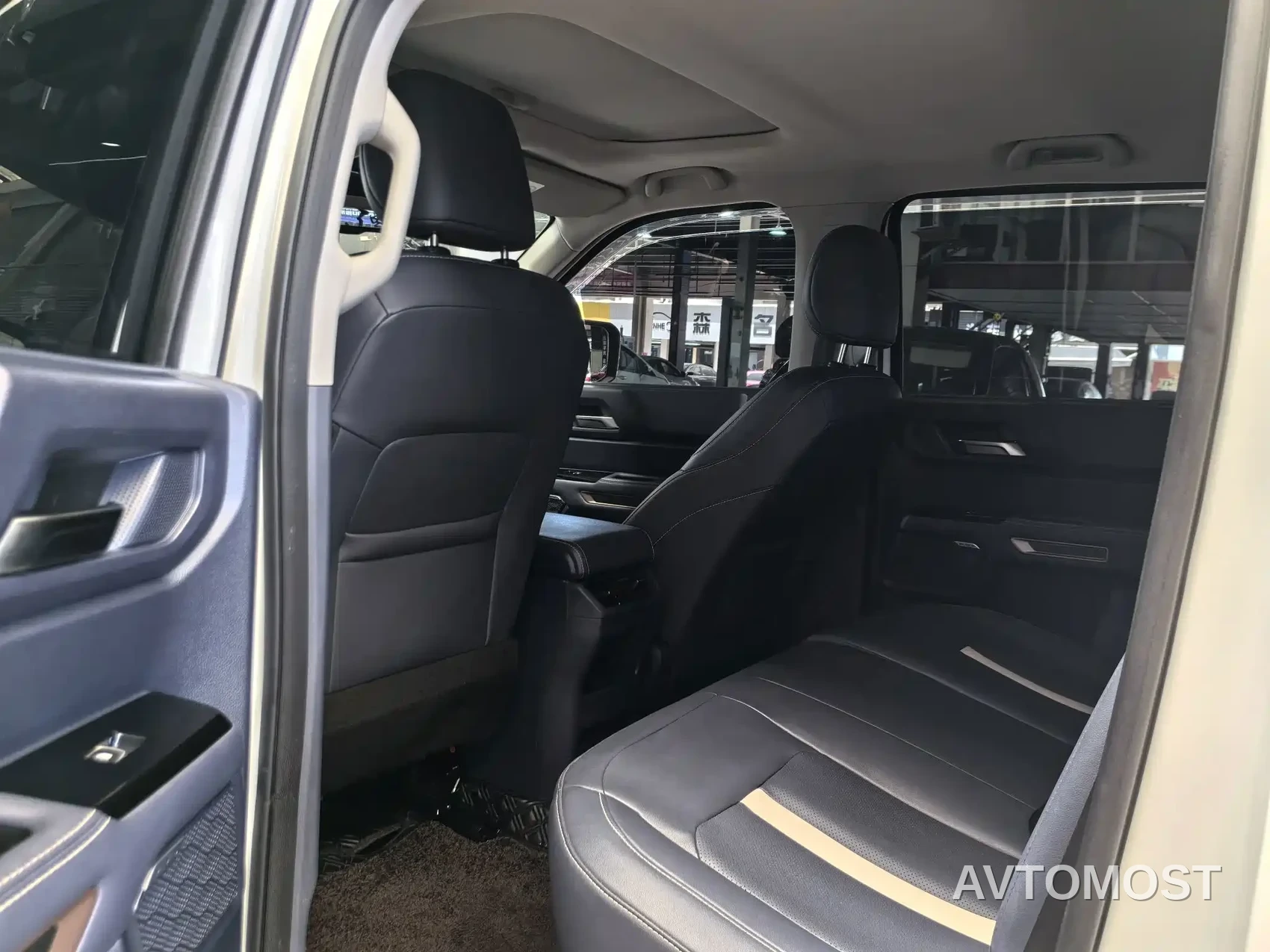 Jiangling Dadao 2023 Light Chaser 2.3T Diesel Auto 4WD Standard Wheelbase Luxury Edition — фото 9