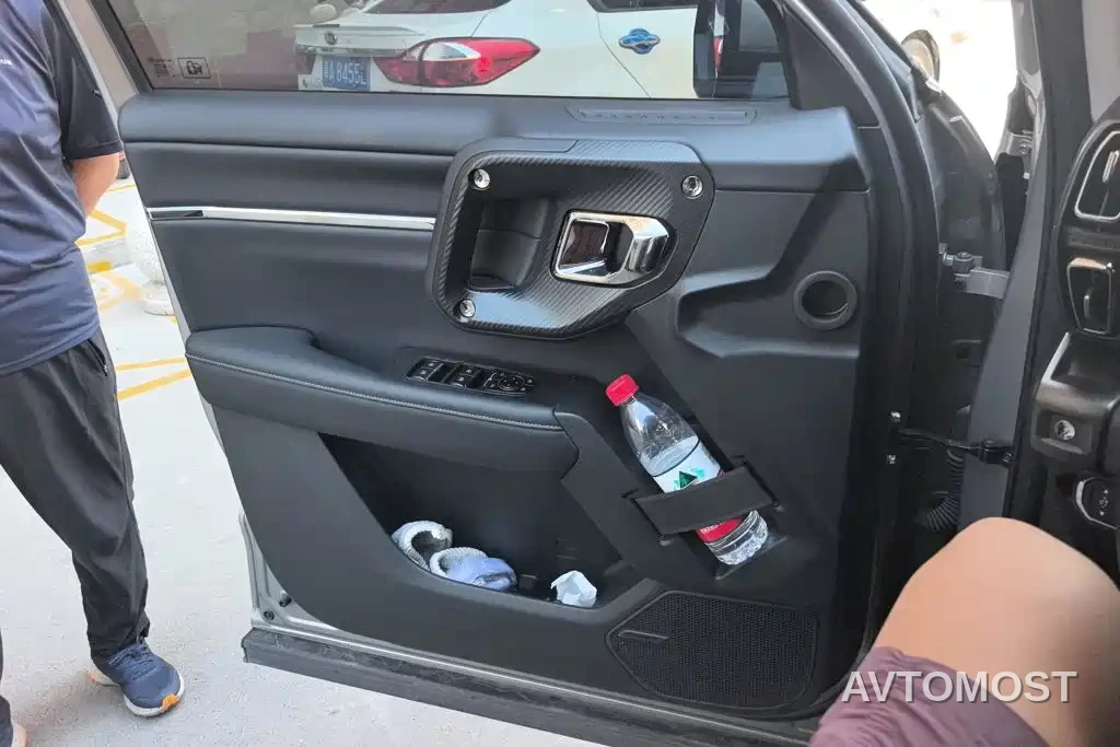 Haval Second-Generation Big Dog New Energy 2023 DHT-PHEV 105km Trendy Electric Edition Plus — фото 6