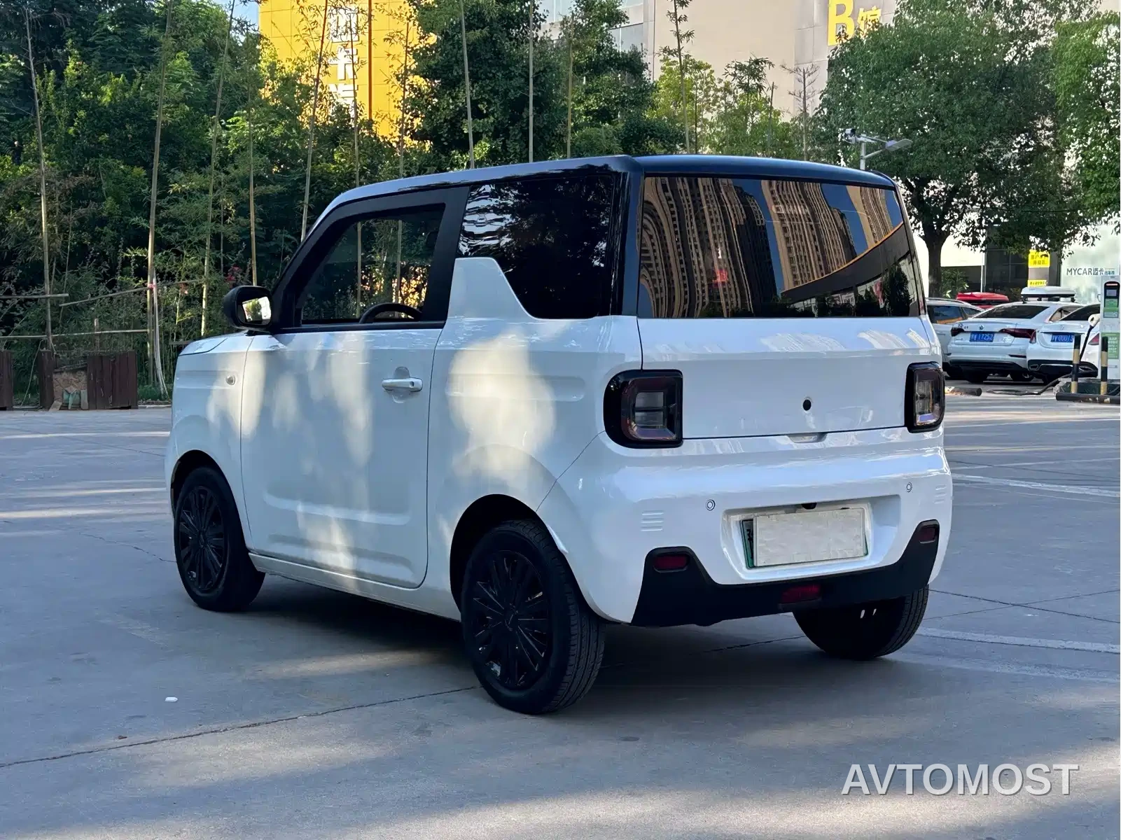 Geely Galaxy Panda 2023 Panda Mini New Year Edition - Treasure Bear — фото 7
