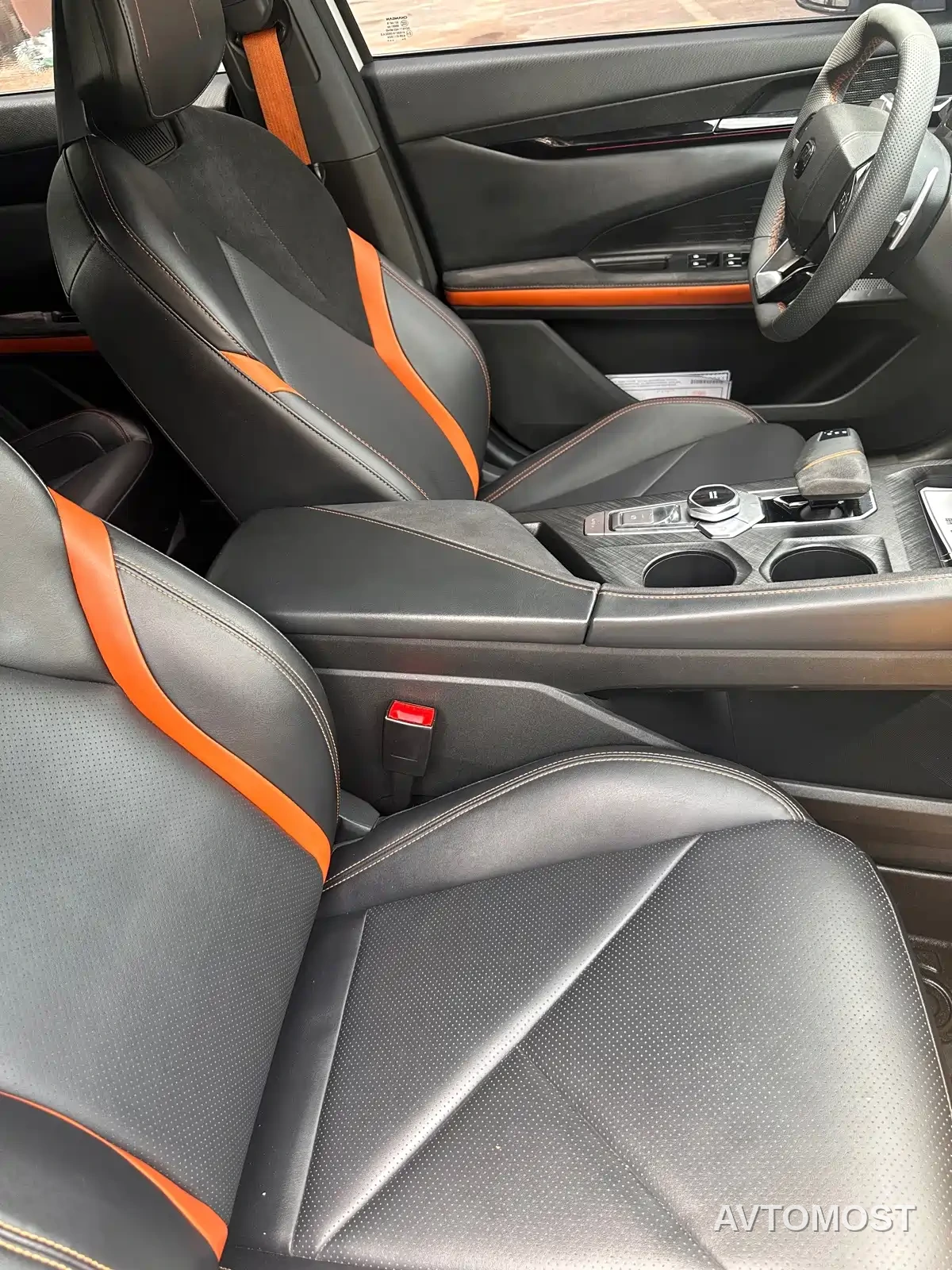 Changan UNI-V 2022 1.5T Sport Edition — фото 12