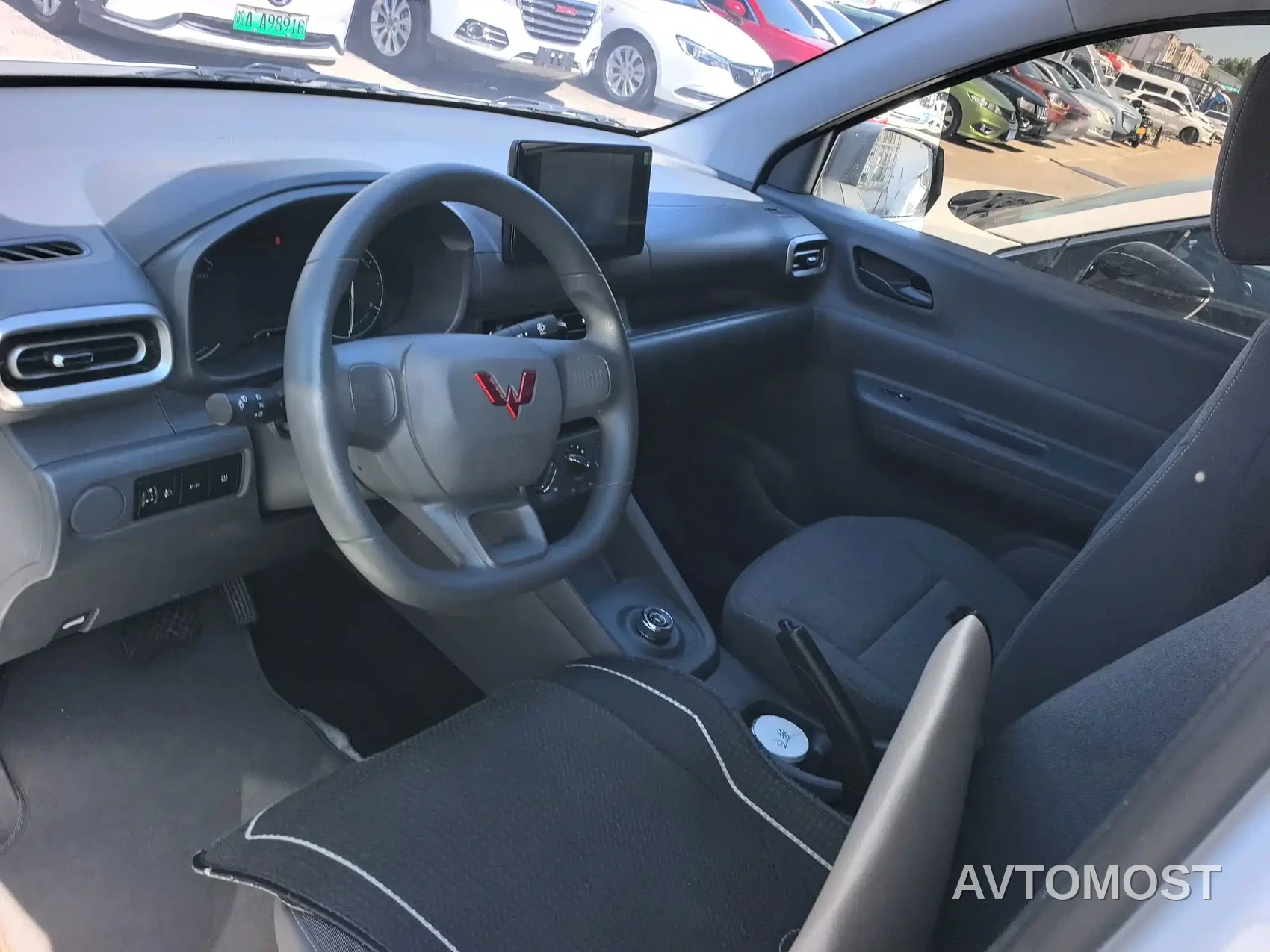 Wuling Hongguang New Energy 2024 Pure Electric 300KM Standard — фото 11