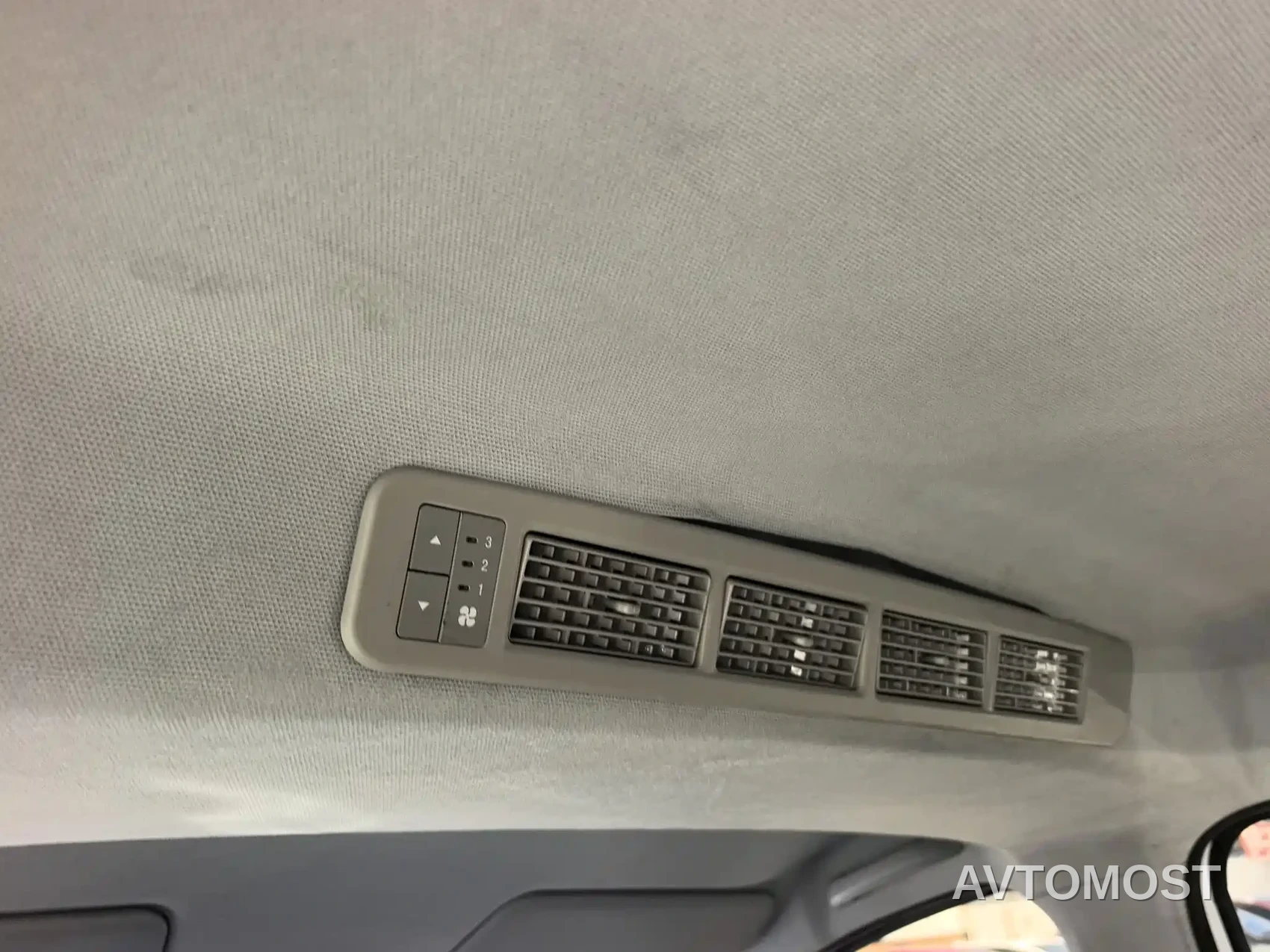 Wuling Hongguang New Energy 2024 Pure Electric 300KM Standard — фото 14