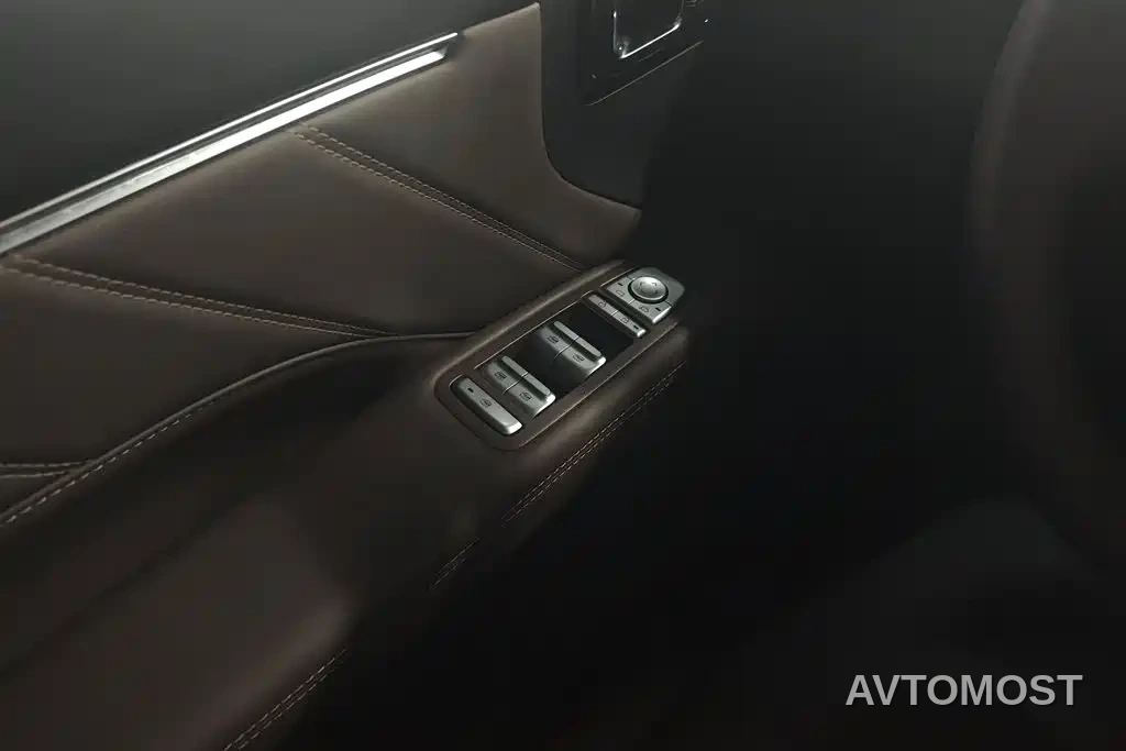 Wuling Motors Xingguang 730 New Energy 2025 Model Plug-in Hybrid Base Version — фото 7