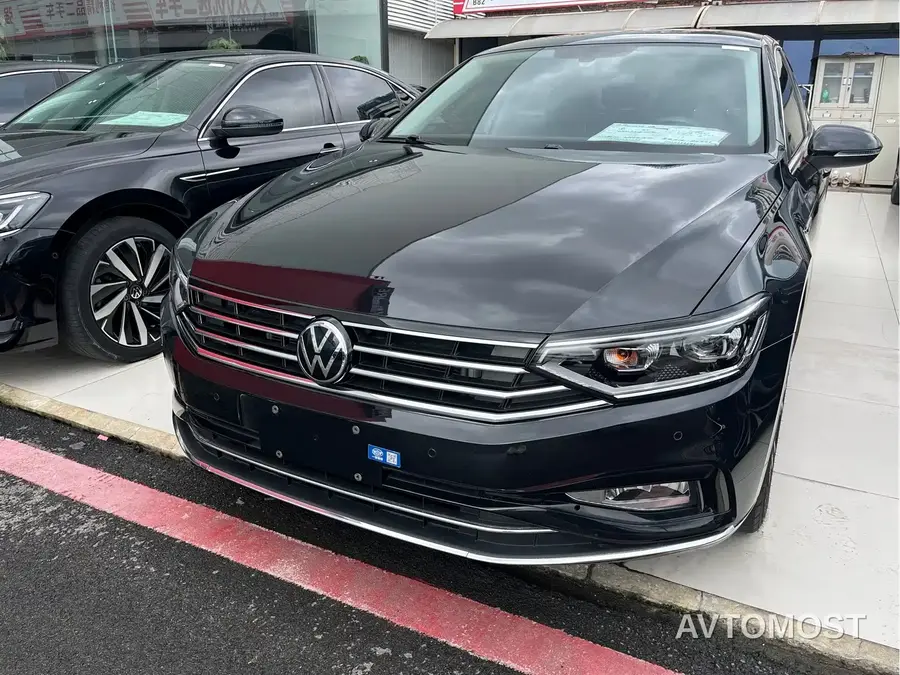 Volkswagen Magotan 2023 2 Million Units Anniversary Edition 330TSI DSG Leading Type