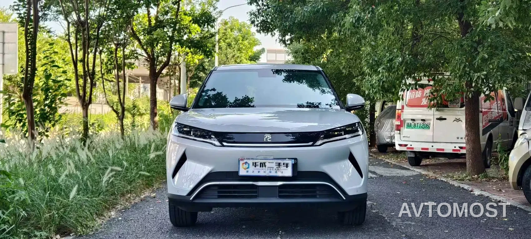 BYD Yuan UP 2025 Model 301KM Navigator — фото 2