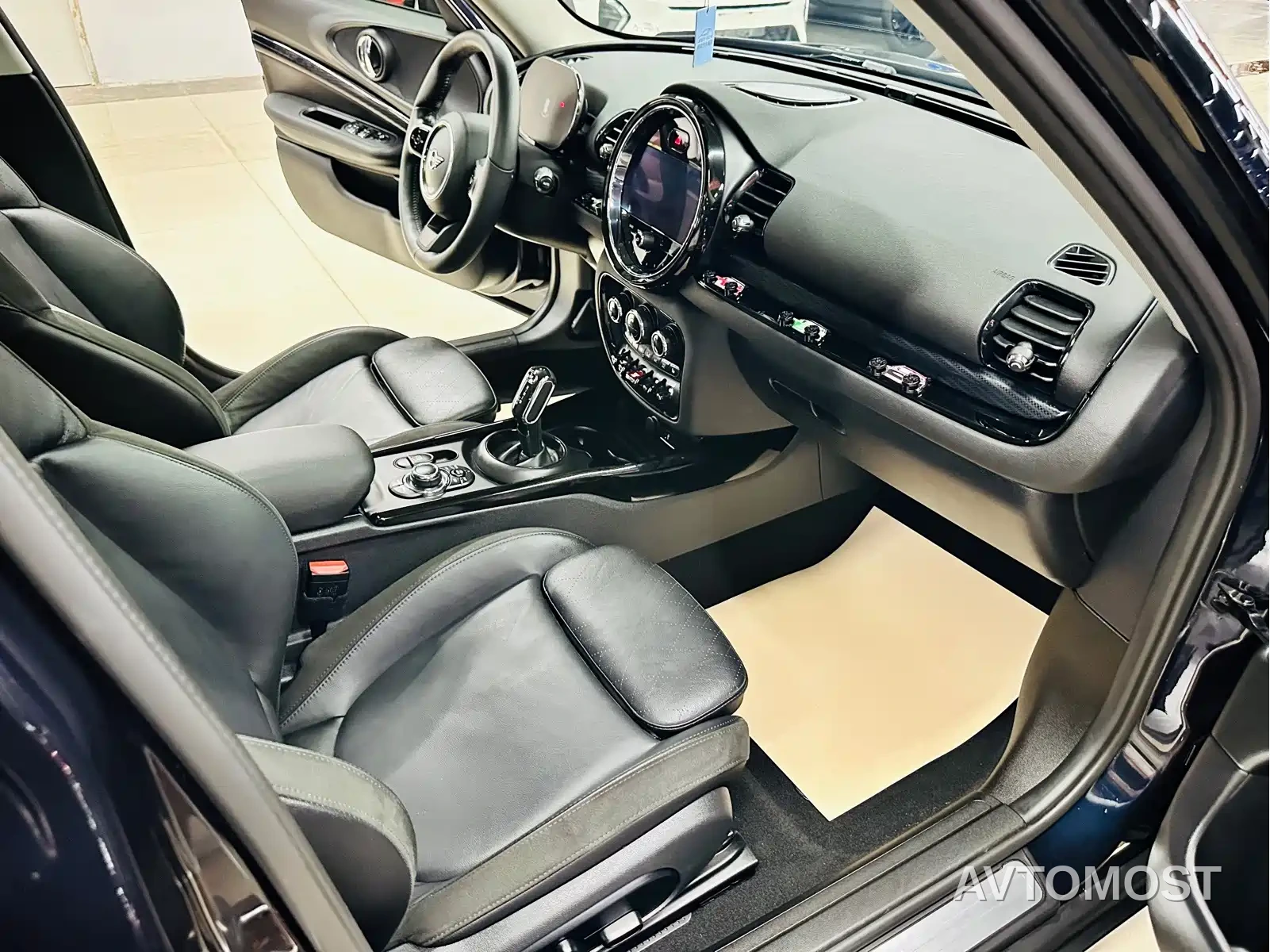 MINI CLUBMAN 2022 1.5T COOPER Connoisseur — фото 16