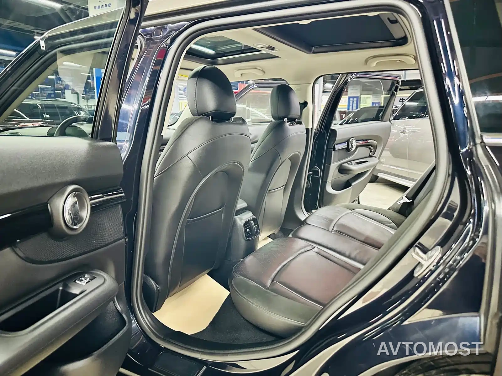 MINI CLUBMAN 2022 1.5T COOPER Connoisseur — фото 22