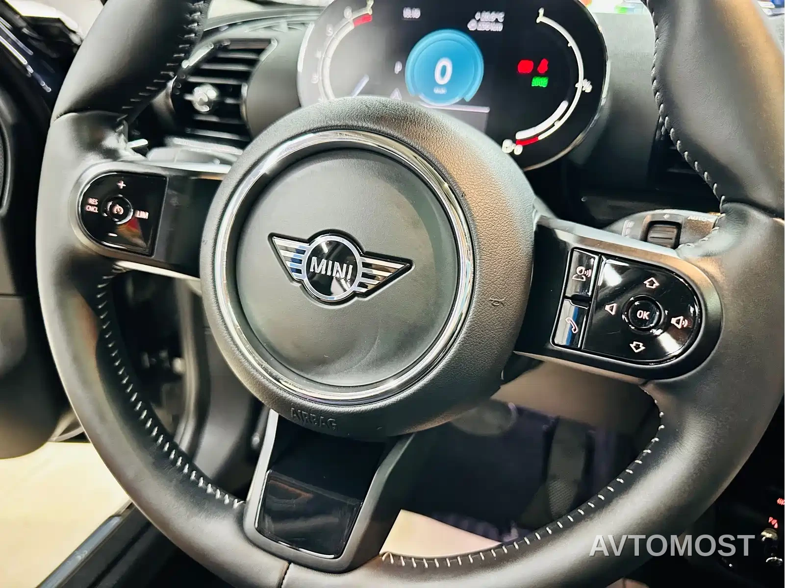 MINI CLUBMAN 2022 1.5T COOPER Connoisseur — фото 47