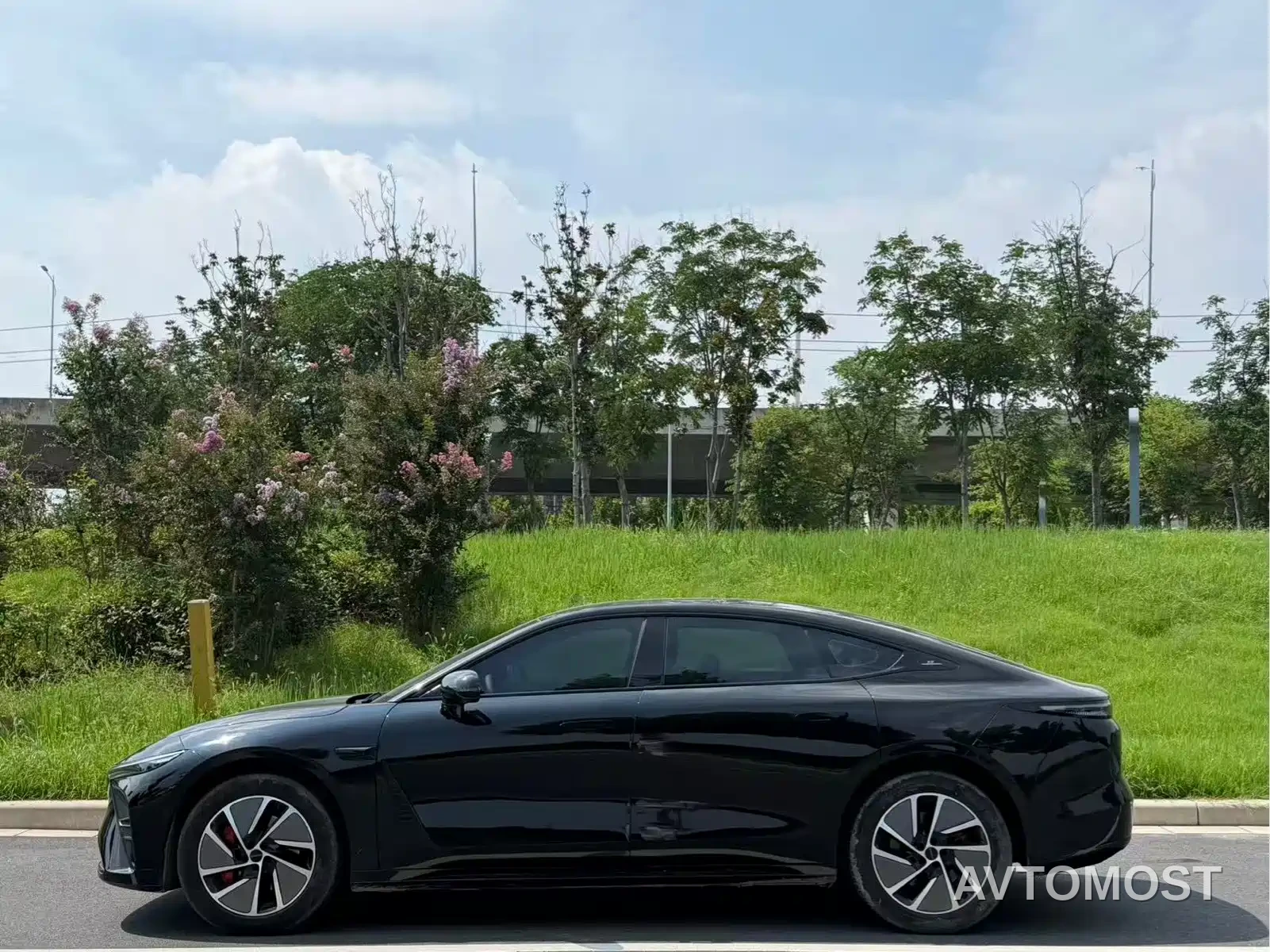 Exeed Exlantix ES 2025 Range Extender Pro Highway Assist — фото 5