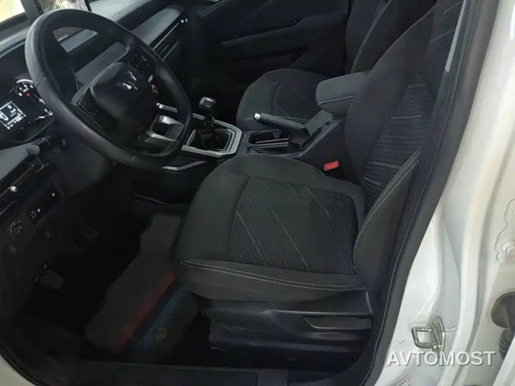 Wuling Xingchi 2022 1.5L Manual Freedom Edition — фото 15