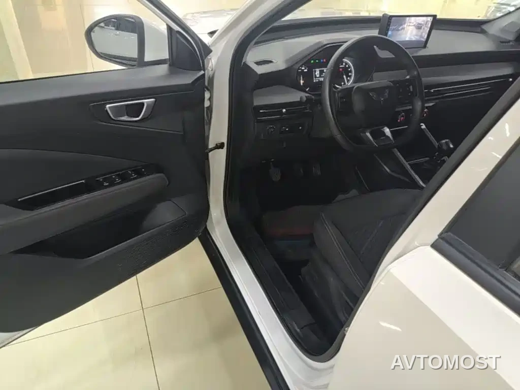 Wuling Xingchi 2022 1.5L Manual Freedom Edition — фото 16