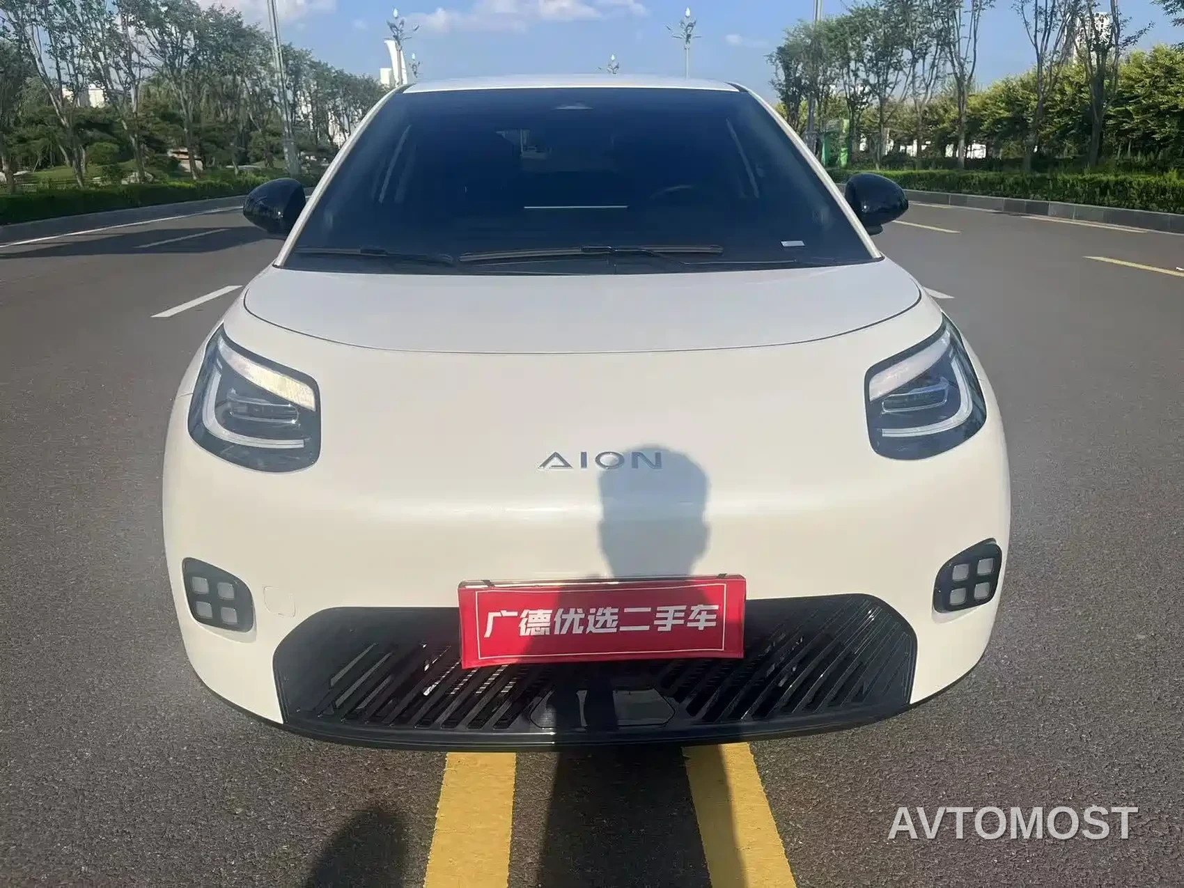 AION UT 2025 Model 330 Starlight Edition — фото 2