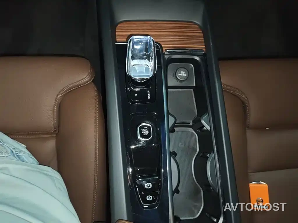 Volvo V60 2023 B5 Smart Luxury Enjoyment Edition — фото 14