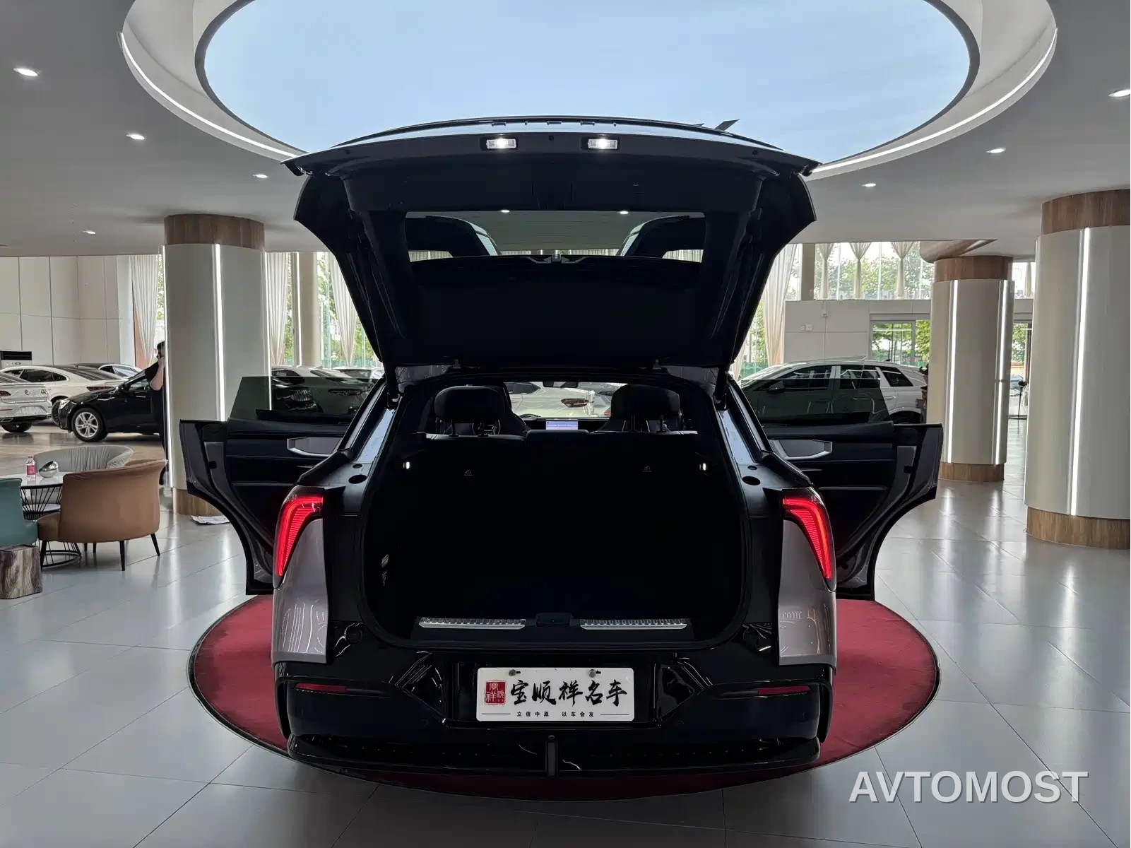 HiPhi Y 2023 560km Pioneer Edition — фото 11