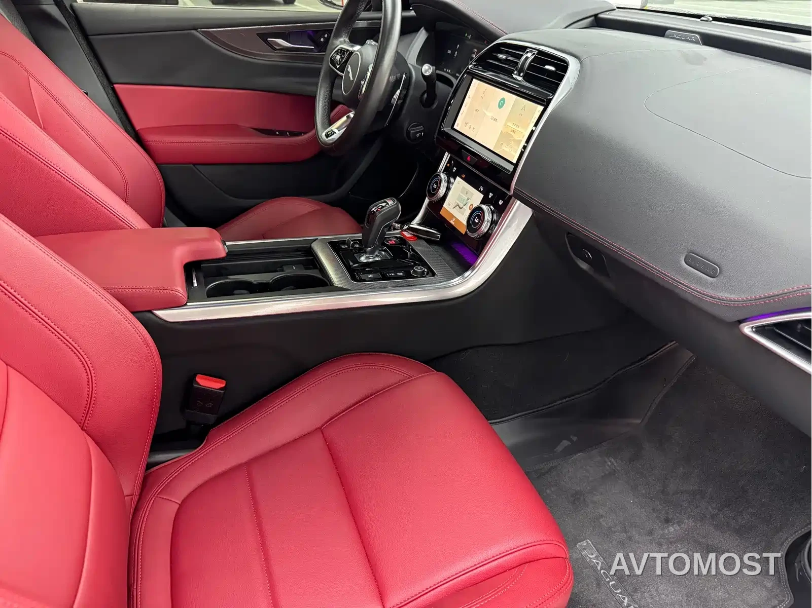 Jaguar XEL 2022 2.0T 250PS R-DYNAMIC S Progressive Sport Edition — фото 11