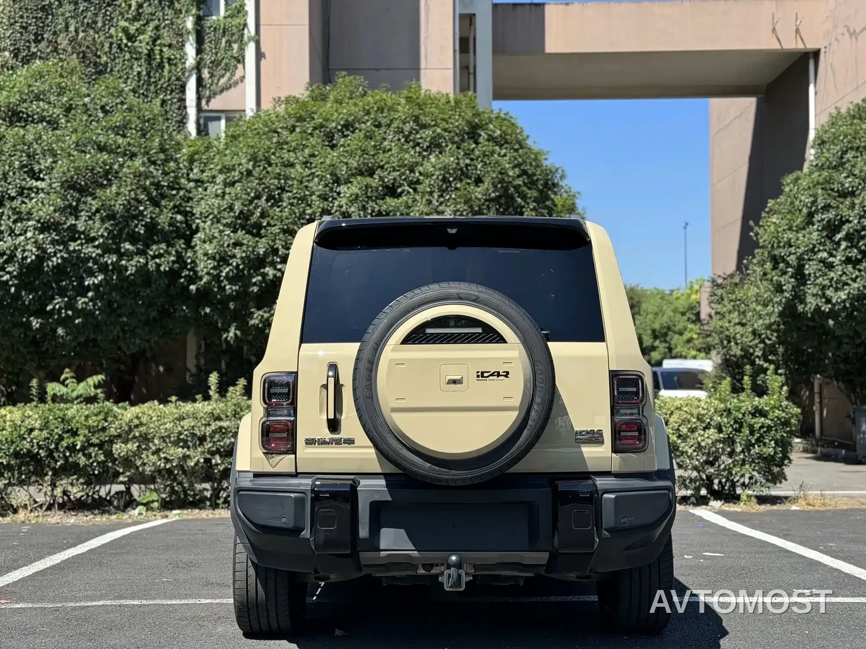 iCAR V27 2026 200KM AWD Falcon 500 — фото 8